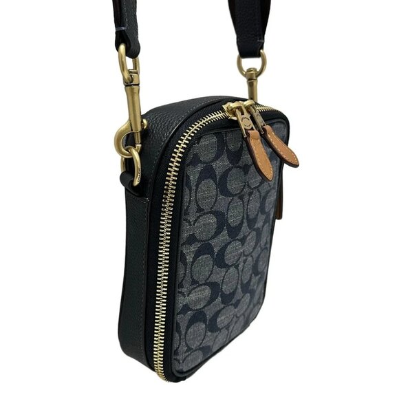 Auth COACH Stanton Crossbody Signature Chambray C8235 Dark Navy Navy Brown - - Picture 8 of 8